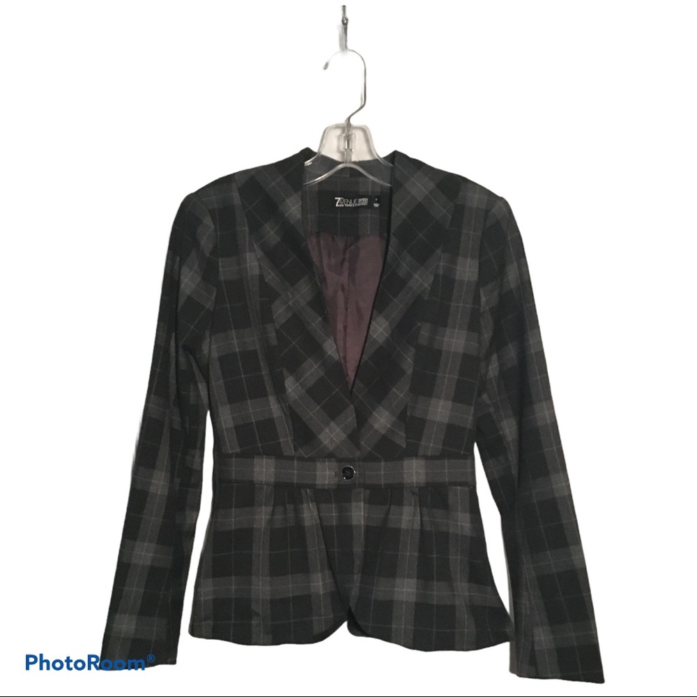 NY&CO 7th Avenue Gray Plaid Peplum Blazer
